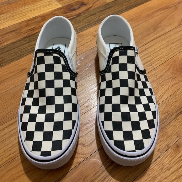 vans classic slip on core classics